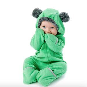 NWT-Cuddle Club One Piece Hooded Romper/ Onesie Jumper- Green Bear SZ 3-6Months